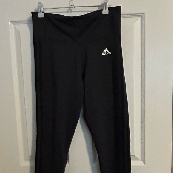 Adidas charcoal leggings - Picture 2 of 4